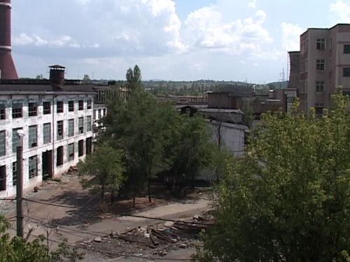 Foto: demolare Cuprom Baia Mare (c) eMaramures.ro